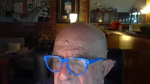 Snapshot of patvac chatting on January 9, 1:35 pm patvac online show from January 9, 1:35 pm