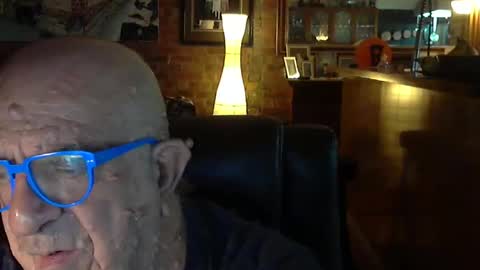 Snapshot of patvac chatting on January 18, 1:29 pm patvac online show from January 18, 1:29 pm