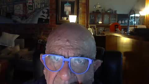 Snapshot of patvac chatting on January 19, 1:33 pm patvac online show from January 19, 1:33 pm