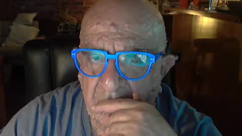 Snapshot of patvac chatting on February 10, 1:22 pm patvac online show from February 10, 1:22 pm