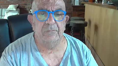 Snapshot of patvac chatting on February 20, 12:30 am patvac online show from February 20, 12:30 am