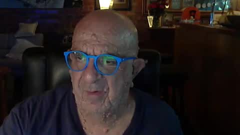 Snapshot of patvac chatting on March 1, 12:45 pm patvac online show from March 1, 12:45 pm