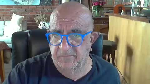 Snapshot of patvac chatting on March 2, 11:31 pm patvac online show from March 2, 11:31 pm