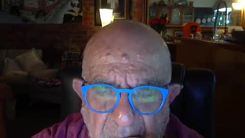 Snapshot of patvac chatting on March 3, 2:26 pm patvac online show from March 3, 2:26 pm