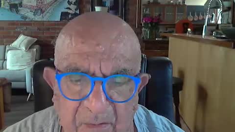 Snapshot of patvac chatting on March 5, 11:38 pm patvac online show from March 5, 11:38 pm