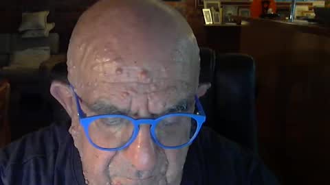 Snapshot of patvac chatting on March 10, 12:48 pm patvac online show from March 10, 12:48 pm