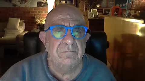 Snapshot of patvac chatting on September 9, 2:49 pm patvac online show from September 9, 2:49 pm