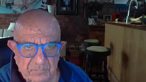 Snapshot of patvac chatting on September 15, 6:24 am patvac online show from September 15, 6:24 am