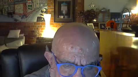 Snapshot of patvac chatting on September 22, 2:08 pm patvac online show from September 22, 2:08 pm