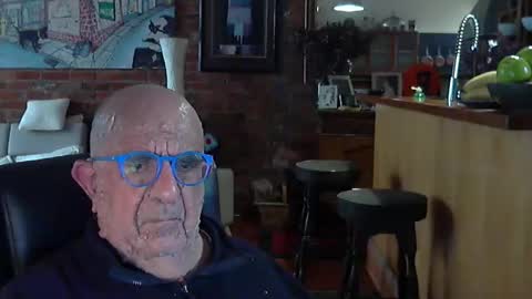 Snapshot of patvac chatting on September 25, 6:17 am patvac online show from September 25, 6:17 am