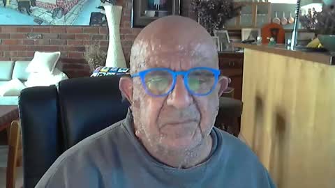 Snapshot of patvac chatting on October 20, 11:16 pm patvac online show from October 20, 11:16 pm