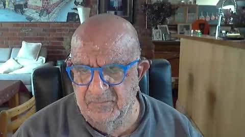 Snapshot of patvac chatting on October 26, 11:53 pm patvac online show from October 26, 11:53 pm