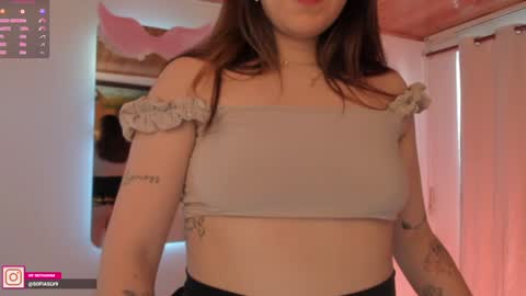 Sofa online show from December 2, 9:06 pm