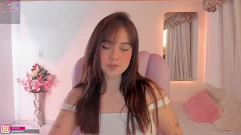 Sofa online show from February 20, 4:07 am