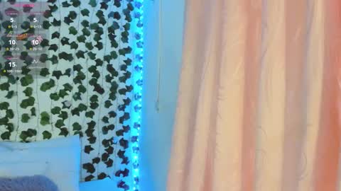 paulina online show from October 12, 2:27 pm