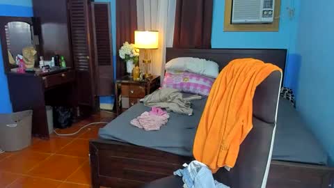 Snapshot of pau_kink95 chatting on November 25, 7:25 pm Paula online show from November 25, 7:25 pm