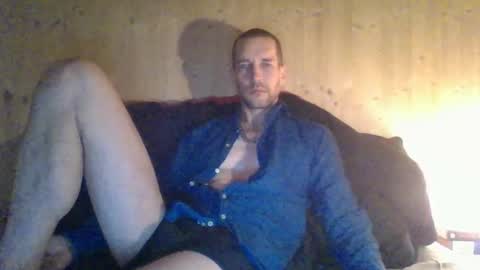 paueriwan online show from February 25, 7:42 am