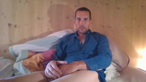 paueriwan online show from September 15, 1:55 pm