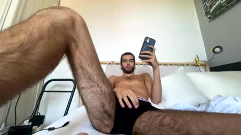Snapshot of paul442386 chatting on July 20, 1:24 pm paul442386 online show from July 20, 1:24 pm