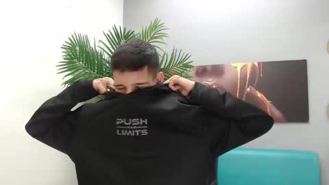 Snapshot of paul_ponce chatting on October 12, 12:26 pm PAUL online show from October 12, 12:26 pm
