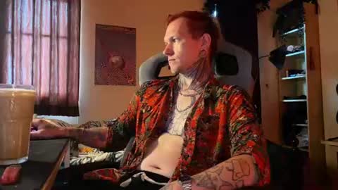 Paul online show from June 16, 1:52 am