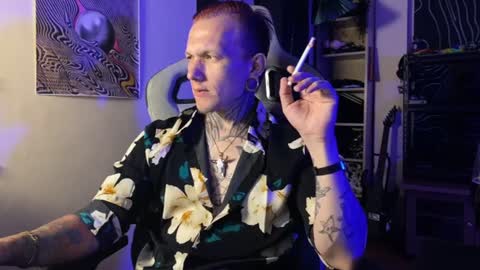 Snapshot of paul_razor chatting on June 26, 4:55 pm Paul online show from June 26, 4:55 pm