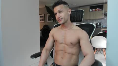 Snapshot of paul_reyborg chatting on September 19, 10:43 pm Paul online show from September 19, 10:43 pm