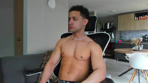 Snapshot of paul_reyborg chatting on November 21, 6:06 pm Paul online show from November 21, 6:06 pm