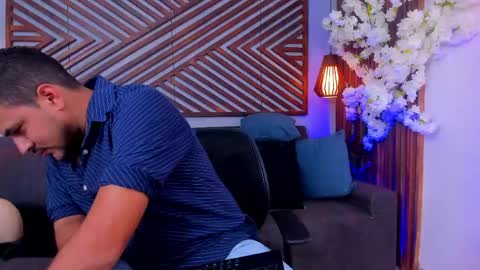 Paul Rivera online show from April 28, 9:20 pm