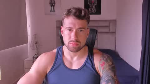 PAUL ROGER online show from December 20, 6:15 pm