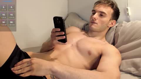 Snapshot of paul_rubini chatting on October 9, 11:52 am Paul online show from October 9, 11:52 am