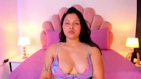 Snapshot of paula__evans chatting on July 22, 8:11 pm Paula online show from July 22, 8:11 pm