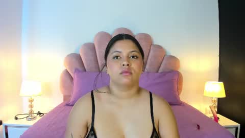 Snapshot of paula__evans chatting on July 26, 2:13 pm Paula online show from July 26, 2:13 pm