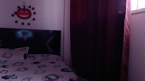 Snapshot of paula_anderson chatting on November 9, 9:57 pm PAULA online show from November 9, 9:57 pm