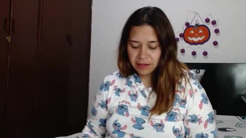 Snapshot of paula_anderson chatting on November 14, 4:11 am PAULA online show from November 14, 4:11 am