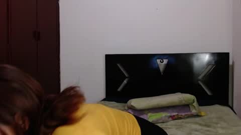 Snapshot of paula_anderson chatting on May 4, 5:14 am PAULA online show from May 4, 5:14 am
