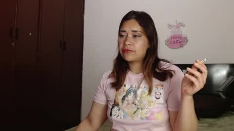 Snapshot of paula_anderson chatting on June 2, 4:14 am PAULA online show from June 2, 4:14 am