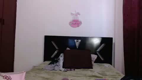 Snapshot of paula_anderson chatting on July 28, 9:58 pm PAULA online show from July 28, 9:58 pm
