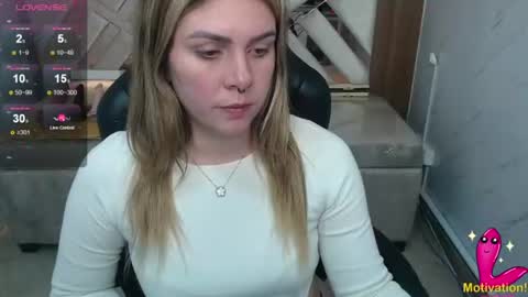 Paula online show from June 18, 12:53 pm