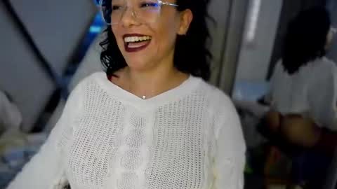 Paula online show from February 3, 8:57 pm