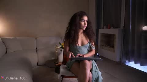 Paula online show from January 14, 8:25 pm