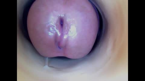 Snapshot of paulainoscente chatting on May 27, 1:24 am Paula 18 Aninhos online show from May 27, 1:24 am