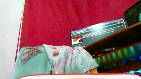 Snapshot of paulavaltina21 chatting on February 18, 12:39 pm PAULA VALENTINA online show from February 18, 12:39 pm