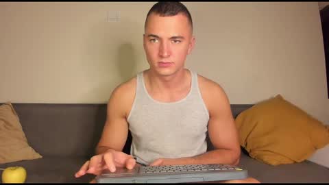 Snapshot of paulblack021 chatting on November 24, 10:53 pm paulblack021 online show from November 24, 10:53 pm