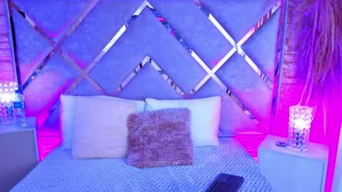 paulette_dupont_ online show from July 26, 2:09 am