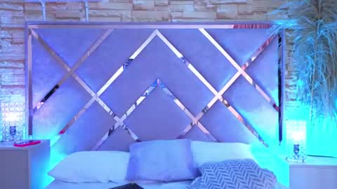 paulette_dupont_ online show from August 2, 4:22 am