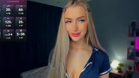 Snapshot of paulettelafevre chatting on March 5, 7:32 pm Eva online show from March 5, 7:32 pm