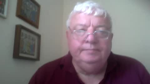 Snapshot of paulgn365 chatting on October 1, 11:27 am paulgn365 online show from October 1, 11:27 am