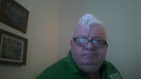 Snapshot of paulgn365 chatting on December 2, 10:20 am paulgn365 online show from December 2, 10:20 am