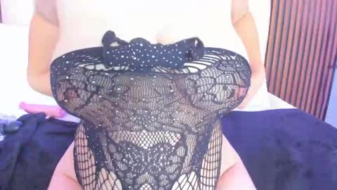 paulina  online show from June 3, 2:33 pm